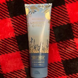 Bath and body cream
